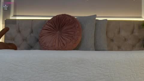 Ali online show from April 30, 11:48 am