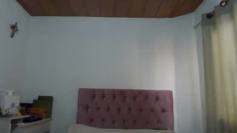 Alia  online show from February 5, 1:00 pm