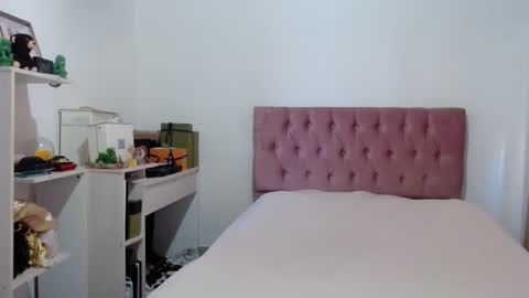 Alia  online show from October 22, 12:10 pm