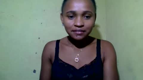 alia411613 online show from May 22, 2:48 pm