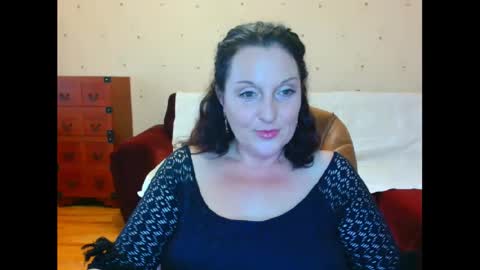Snapshot of alice3694 chatting on January 10, 10:39 am Alice online show from January 10, 10:39 am