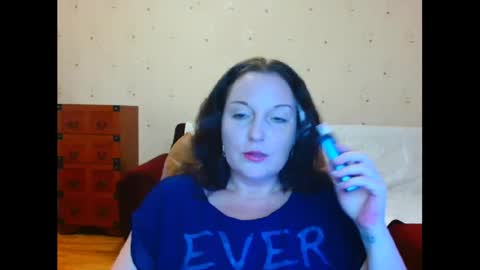 Snapshot of alice3694 chatting on January 22, 11:01 am Alice online show from January 22, 11:01 am
