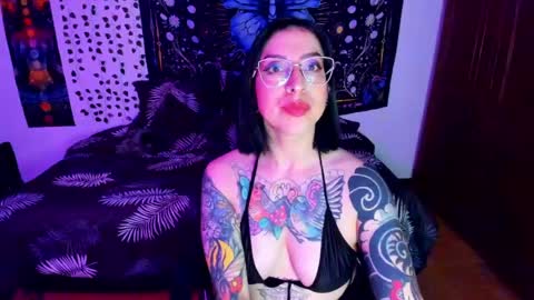 ALiCE ROSE online show from April 19, 11:40 pm
