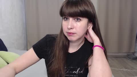 alice_59 online show from December 4, 11:01 am