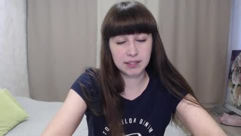 alice_59 online show from December 17, 11:36 am