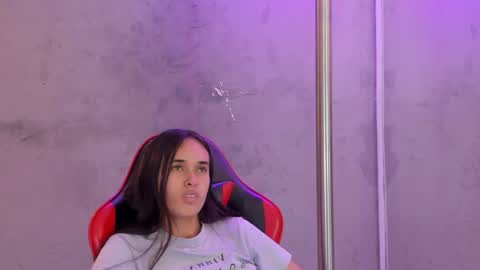 Alice Susan online show from April 21, 1:42 am