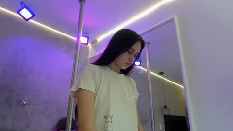 Alice Susan online show from June 9, 11:42 am