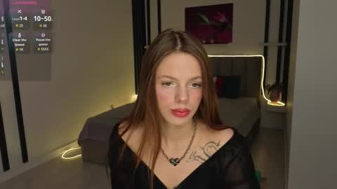 Alice online show from September 12, 8:16 pm