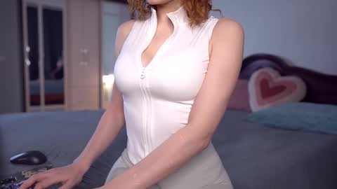 DONT YOU DARE NOT SEEING MY BIRTHDAY STREAM NOVEMBER 12 ILL BE 21 1400 GMT-5  CHECK MY LOVENSE WISHLIST online show from November 4, 8:03 pm