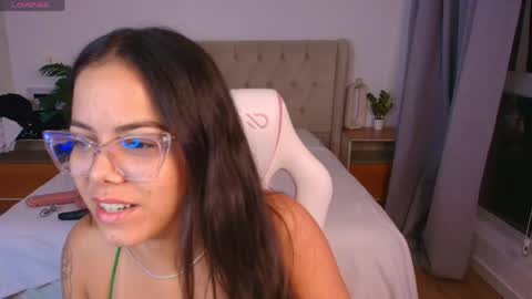 Alice online show from April 22, 4:09 am