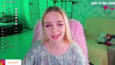 alice_halle online show from December 2, 10:43 pm