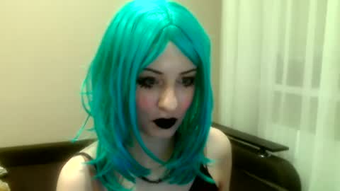 alice_lemon_new online show from August 4, 9:10 pm