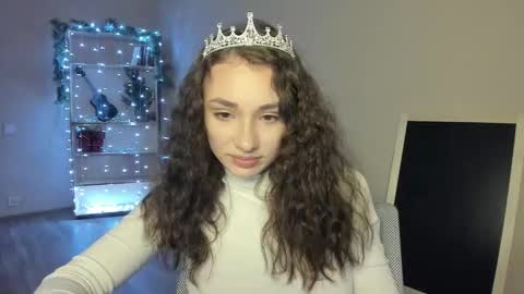 Alice online show from December 18, 7:18 pm