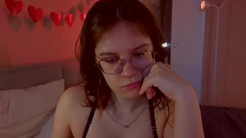 Alice online show from March 4, 4:08 am