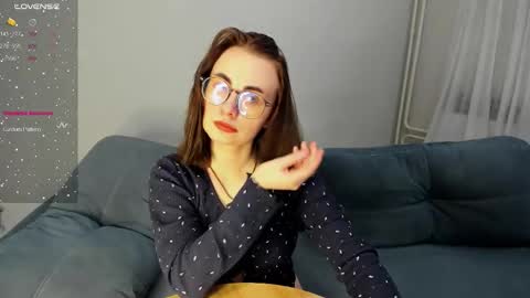 Alice online show from March 5, 1:40 pm