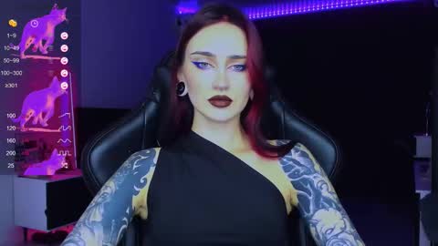 Snapshot of alice_specter chatting on September 22, 6:39 pm Alice online show from September 22, 6:39 pm