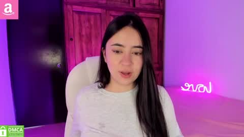 Aliceee  ..   97YP9VWGZHrefnav wishlist lists 1 online show from July 17, 9:07 pm