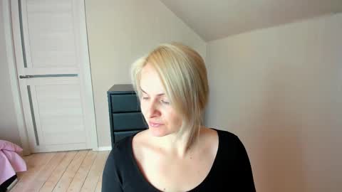 Alicee online show from March 4, 9:18 am