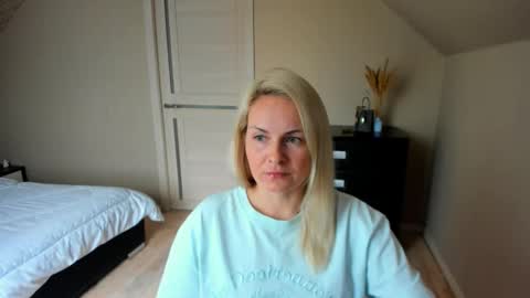 Alicee online show from October 30, 10:06 am