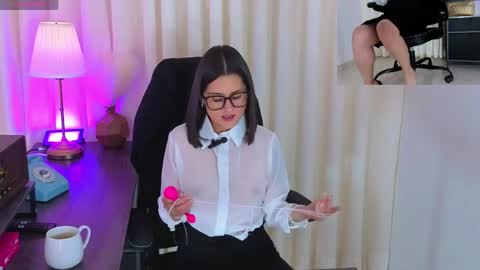 Aleja  online show from April 18, 12:07 pm