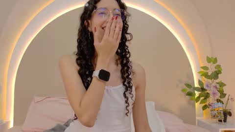 alice online show from January 5, 8:12 pm