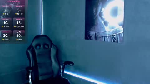 alicefit_212 online show from October 2, 6:13 pm