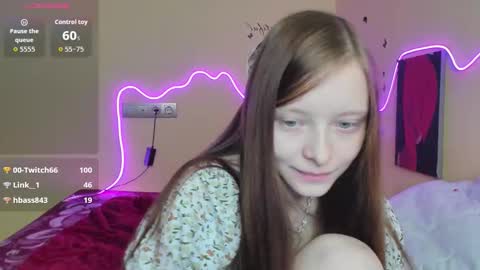 Alie online show from October 4, 4:40 am