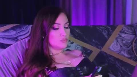 Snapshot of alicejameson chatting on September 10, 9:26 pm alicejameson online show from September 10, 9:26 pm