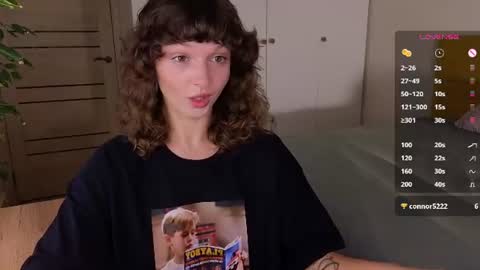 AliceKingsleigh online show from August 7, 7:59 am