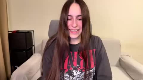 alicekollt online show from June 4, 10:25 pm