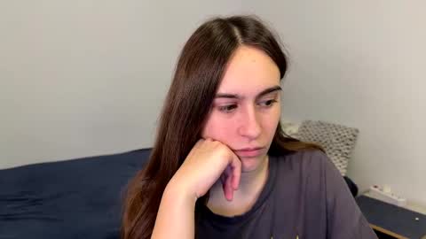 alicekollt online show from April 23, 8:22 pm