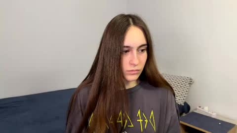 alicekollt online show from April 23, 2:52 am