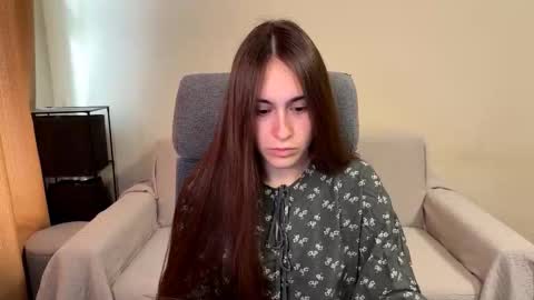 alicekollt online show from October 14, 8:28 am