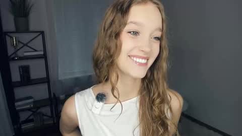 Serena online show from November 21, 7:10 am