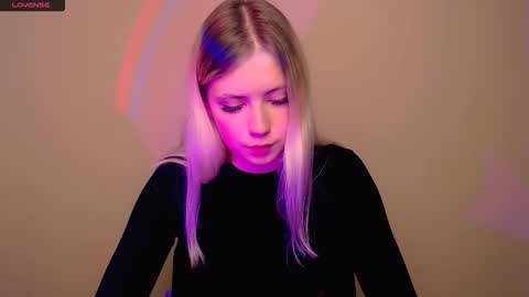 Alice online show from October 1, 11:26 am