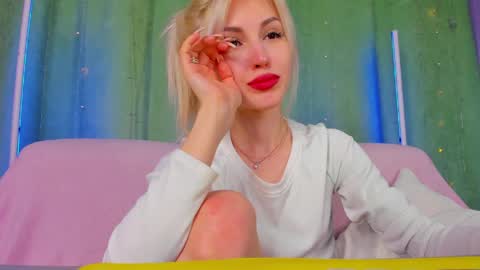 alicemonro online show from April 9, 6:41 am