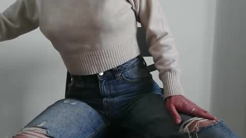 Alice online show from January 12, 12:54 pm