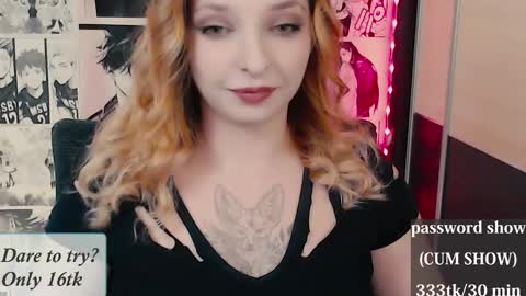 aliceriddle1 online show from March 21, 4:23 pm