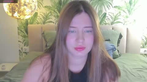 Alice online show from April 12, 4:43 pm