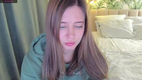 Alice online show from April 27, 9:34 pm