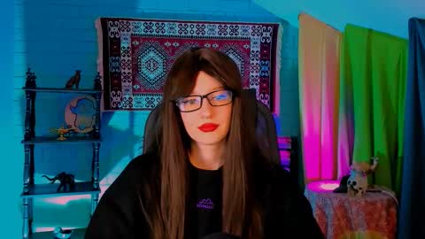 Snapshot of alicewelch_ chatting on October 17, 8:17 am alicewelch_ online show from October 17, 8:17 am