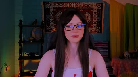 Snapshot of alicewelch_ chatting on October 3, 1:16 pm alicewelch_ online show from October 3, 1:16 pm