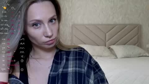 Alice online show from April 22, 7:38 am