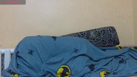 AliceWoolfy online show from October 4, 8:57 pm