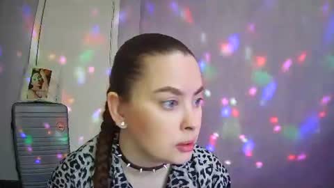 AlicexFresh online show from April 21, 10:55 am