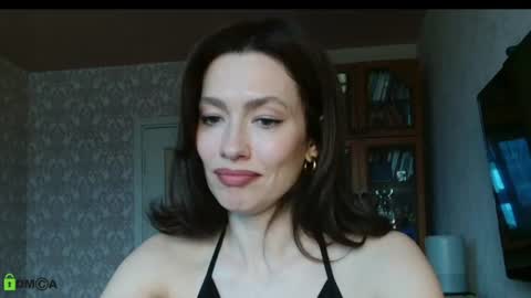 Alicia online show from June 13, 4:48 pm