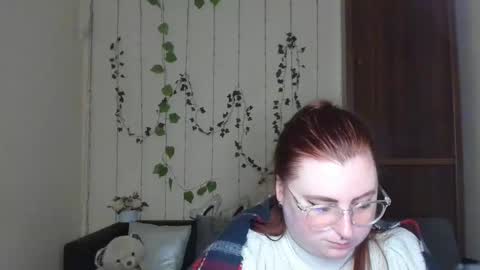 Alicia online show from April 25, 7:22 am