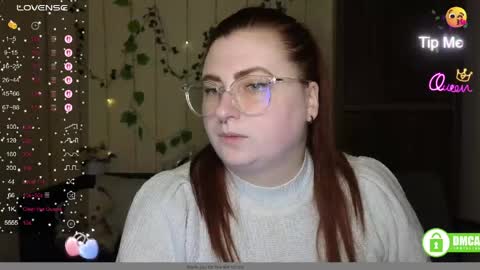 Alicia online show from April 25, 5:32 am