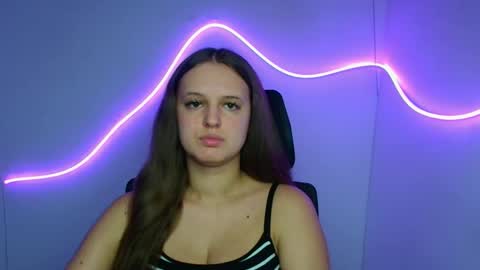 Snapshot of alicie_dream_ chatting on September 24, 11:09 am Alicie online show from September 24, 11:09 am