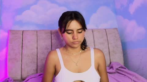 Aliclark online show from April 23, 7:27 pm